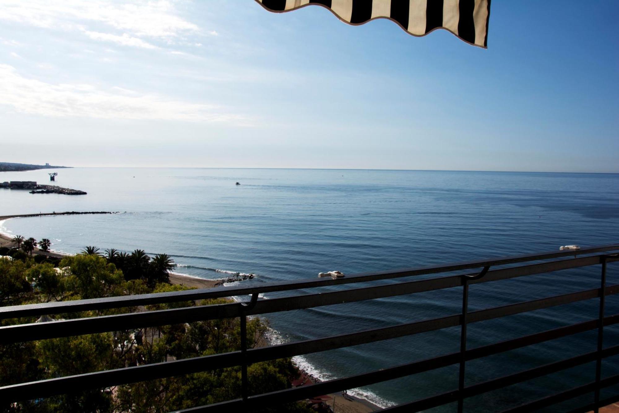 Apartment In First Line Beach And Center Apto 10-11 Marbella
